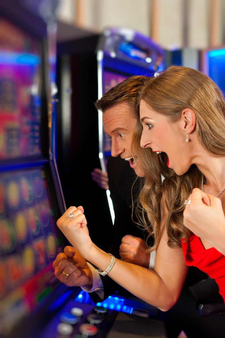 phnn777 app ready to play on a Philippine mobile device with sports and casino games